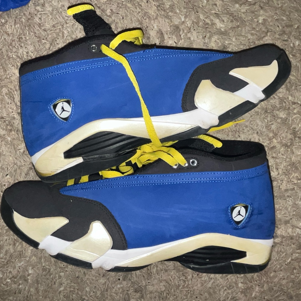 Jordan 14 Laney low size 13